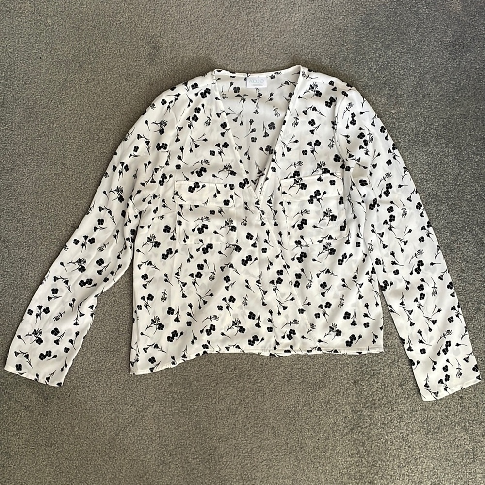 Black and white floral top